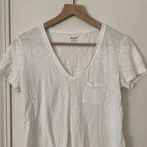Madewell White Whisper Cotton V-Neck tee
